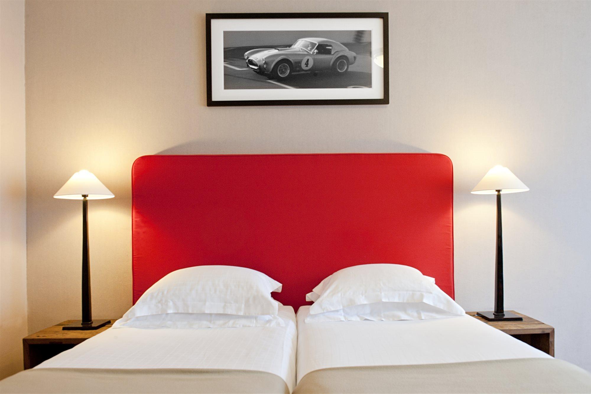 นิวโฮเต็ล ชาร์เลอมาคเนอ Hotel บรัสเซลส์ ภายนอก รูปภาพ